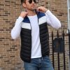 Color-blocked padded vest with a hat, short style, and added cotton.