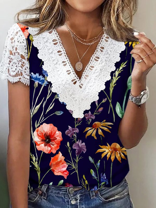 Women's Short Sleeve V Neck Lace Floral Printed Fashion Casual Top