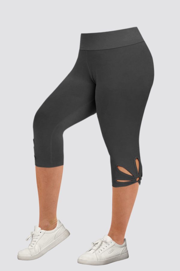 ccd343186c71290edecee639d19aa642-1 Plus Size Casual Black Cut Out Pleated Cropped Legging